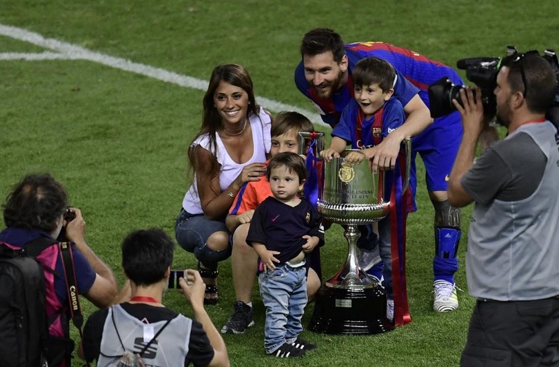 Семейният празник в отбора на Барселона