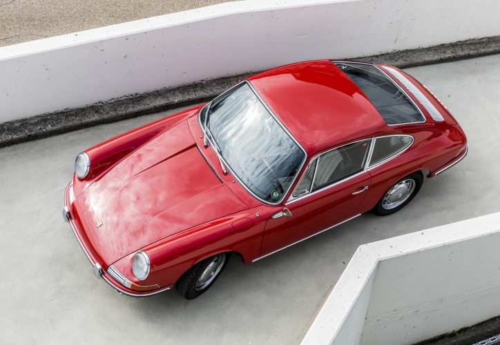  Porsche откри, реставрира и сподели най-старото 911 за първи път 