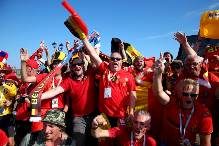 Феновете на Белгия на мача с Панама