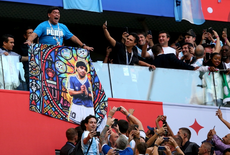  Емоциите на Диего Марадона по време на Аржентина - Нигерия 