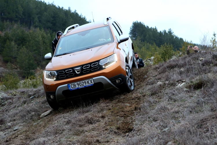 Българската връзка (тест на новата Dacia Duster)