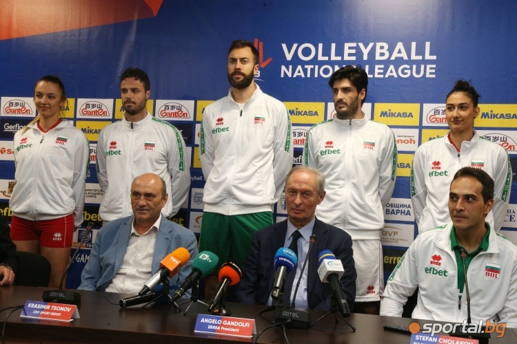  Пресконференция за показване на новите екипи на националните тимове на България за мъже и дами 