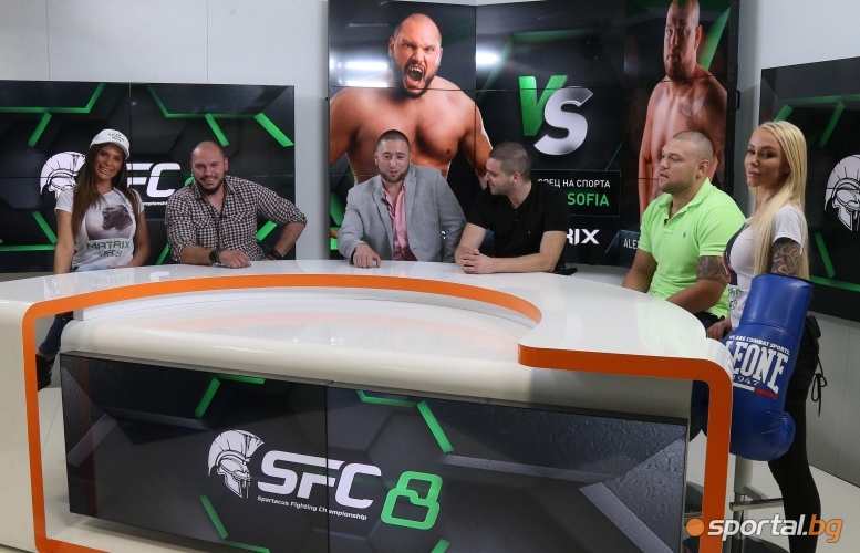 Александър Цонев vs. Цветан Чолев с "ринг момичетата" на SFC в студиото на Sportal