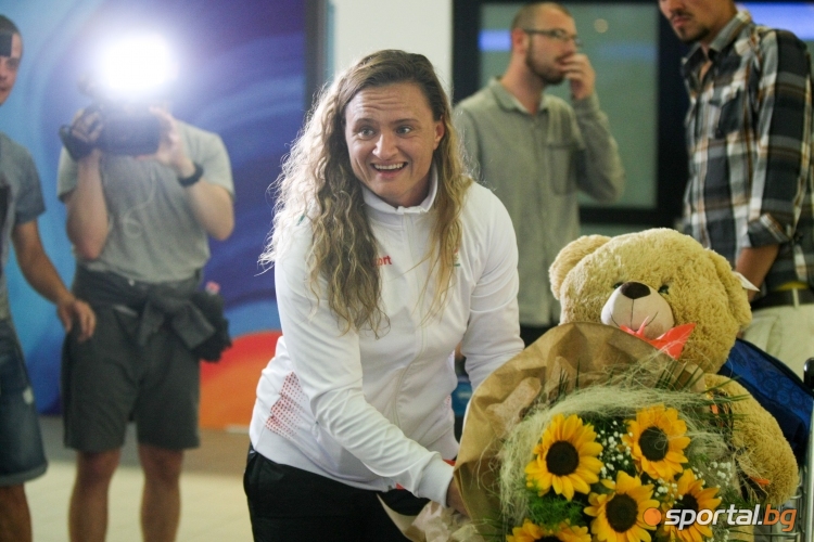  Медалистките от Европейското състезание в Минск се завърнаха на родна земя 