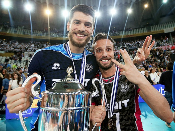 Теди Салпаров и Зенит с трета поредна титла в Шампионската лига (снимки)