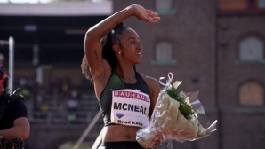 Макнийл оглави световната ранглиста на 100 м/пр
